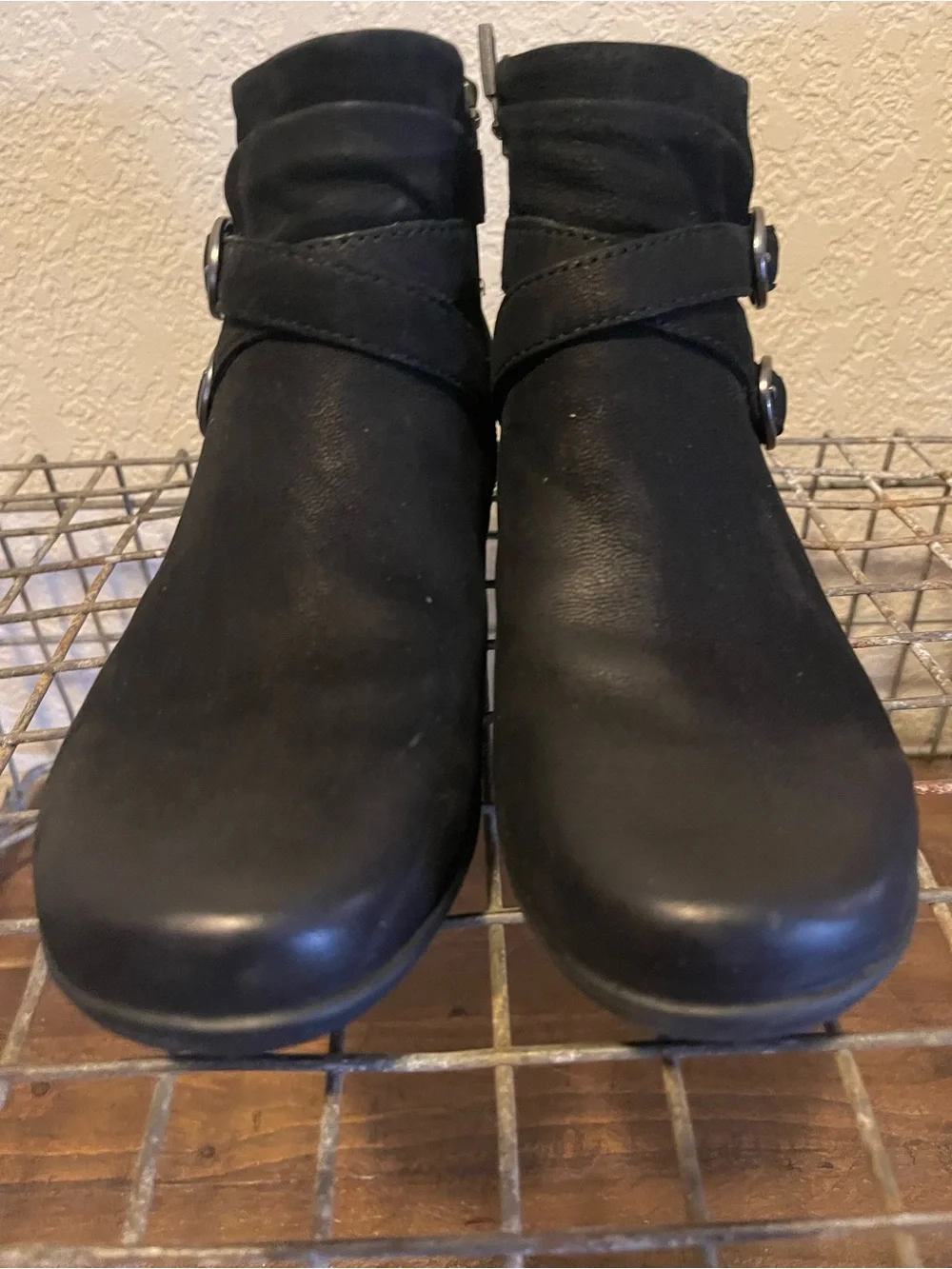 NWOB Dansko Faithe Ankle Booties Burnished Nubuck | 38 (7.5-8)